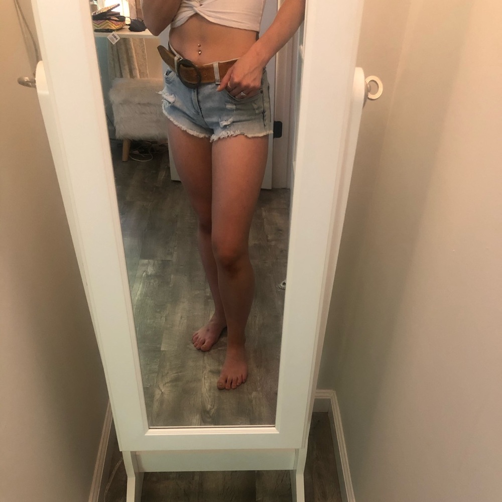 H&M low rise distressed shorts size 3